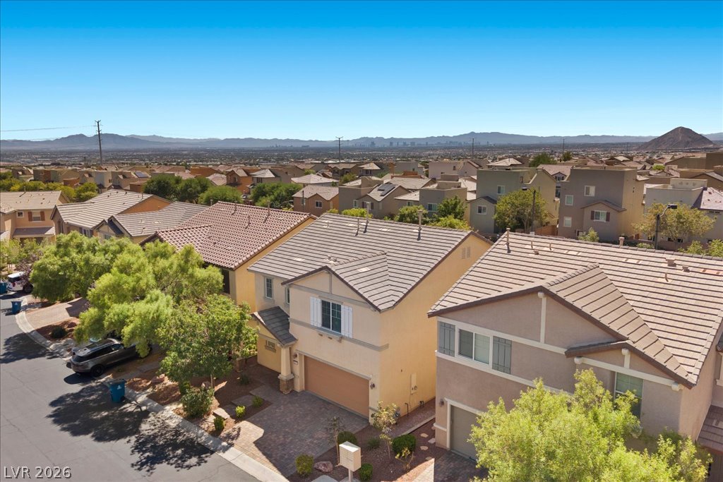 10833 Whipple Crest Avenue Property Photo 35