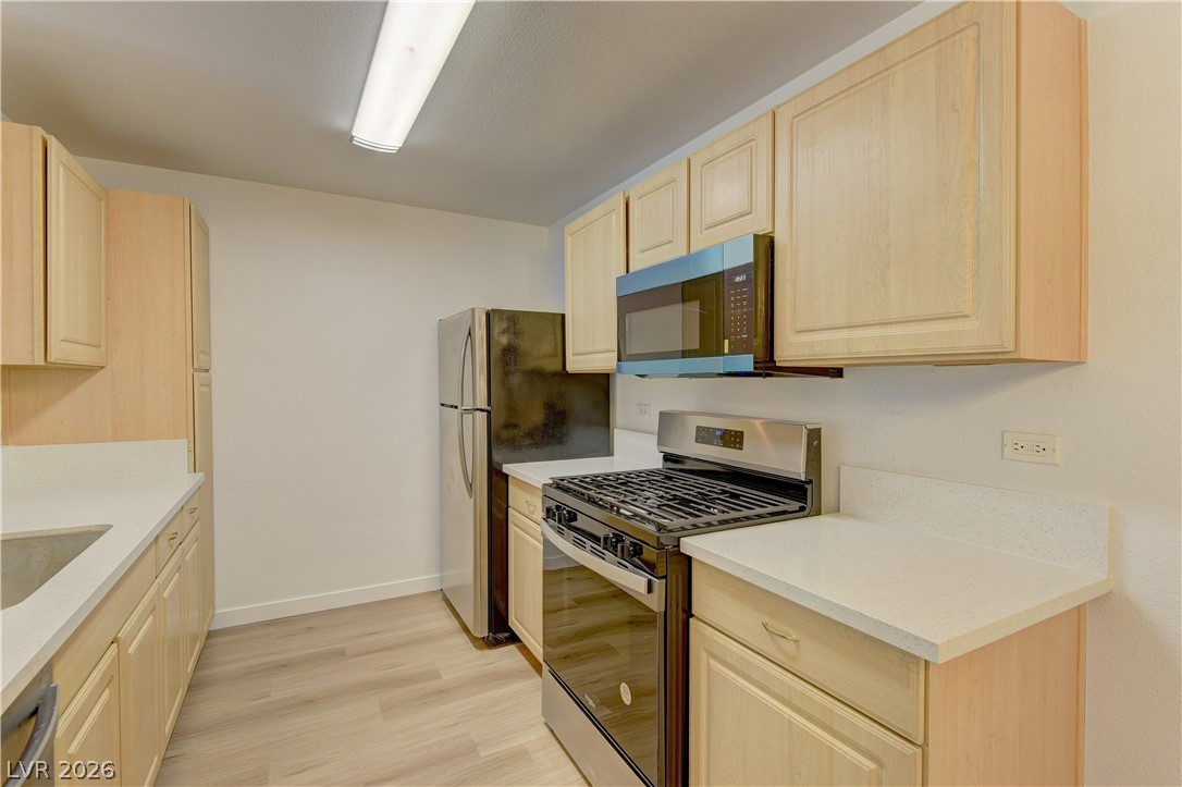 8250 North Grand Canyon Drive 2026 Property Photo 7