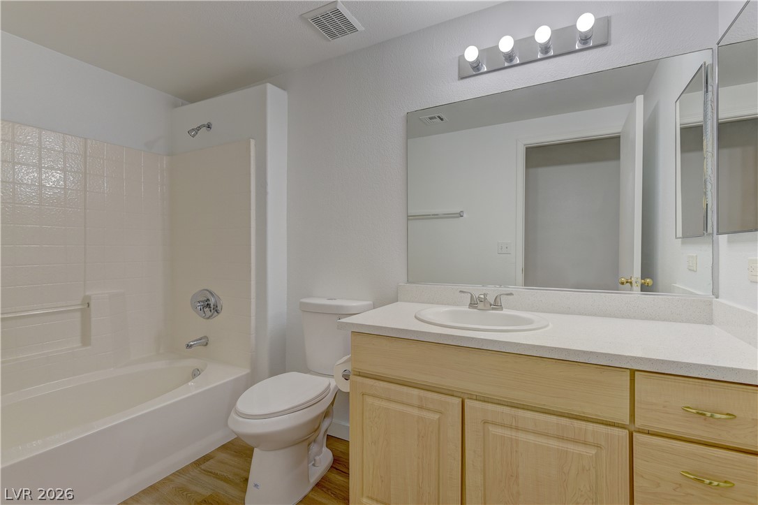 8250 North Grand Canyon Drive 2026 Property Photo 15