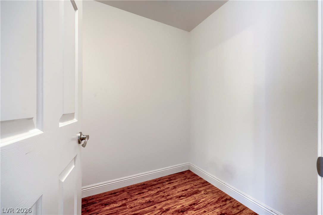 10033 Netherton Drive Property Photo 23