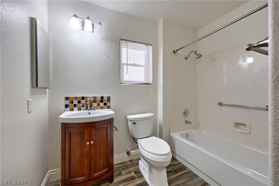 10033 Netherton Drive Property Photo 28