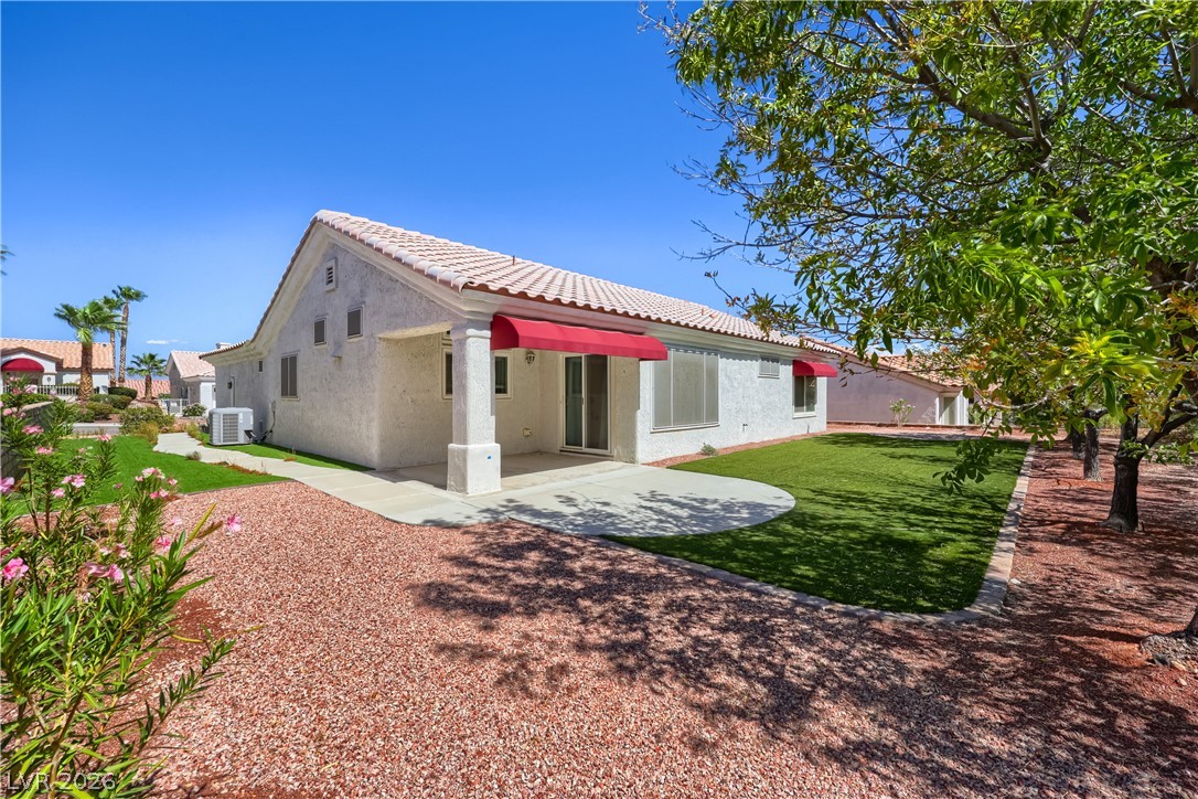 10033 Netherton Drive Property Photo 32