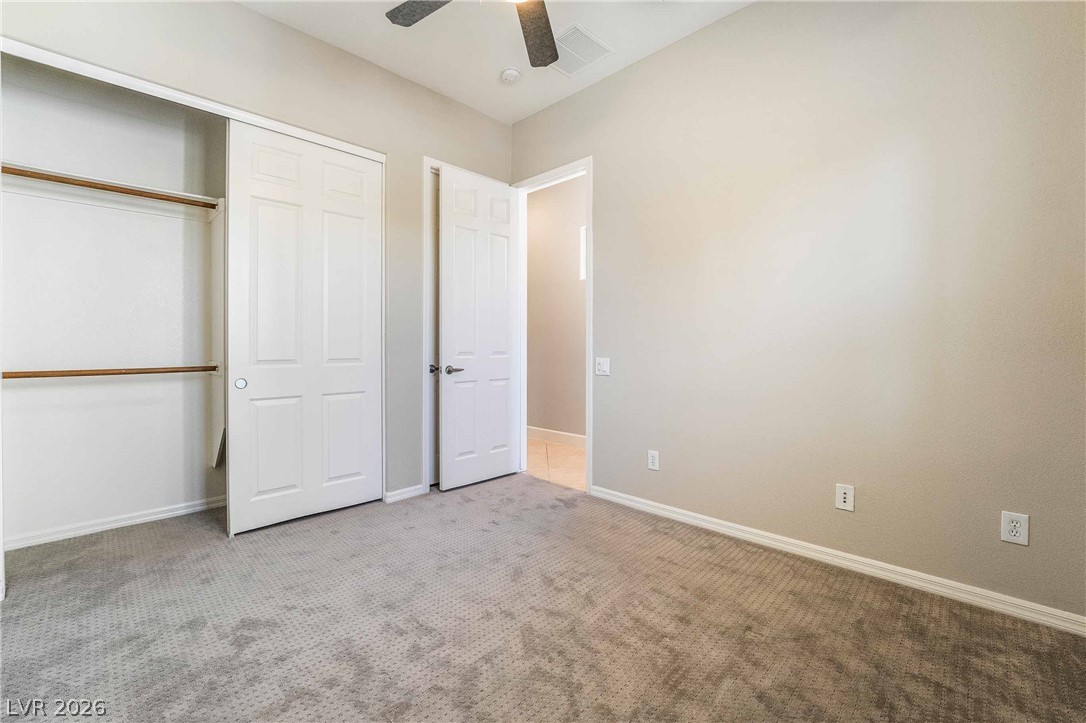 2475 Blackcraig Street Property Photo 20