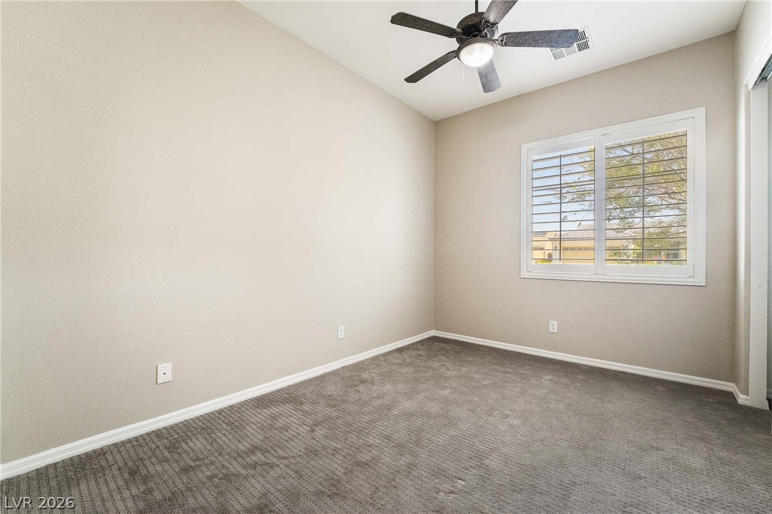 2475 Blackcraig Street Property Photo 21