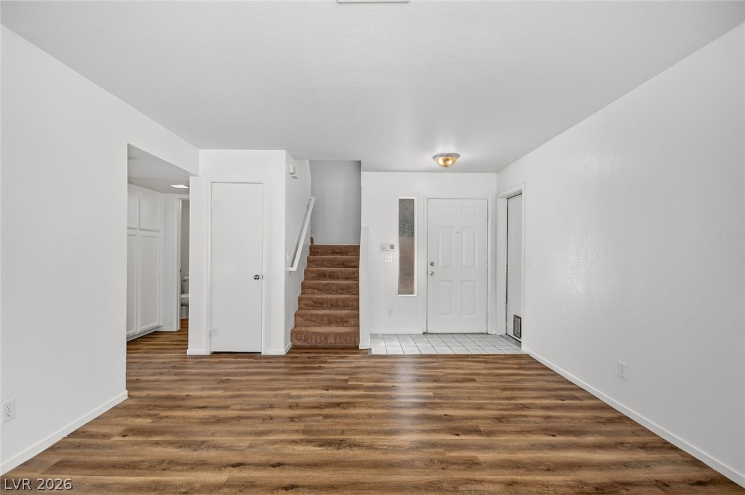 1428 Desert Hills Drive Property Photo 9