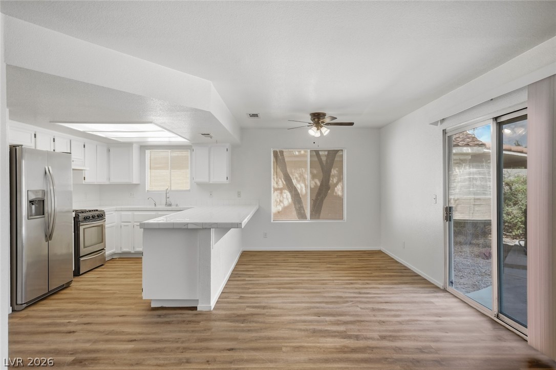 1428 Desert Hills Drive Property Photo 16