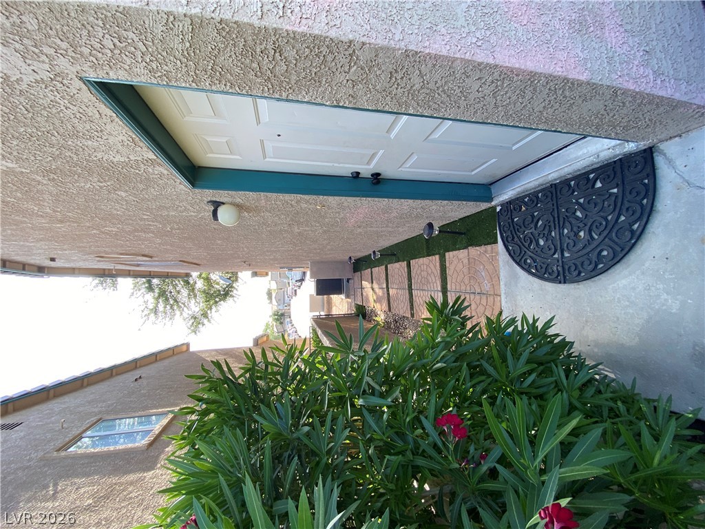 5264 Sacha Way Property Photo 2