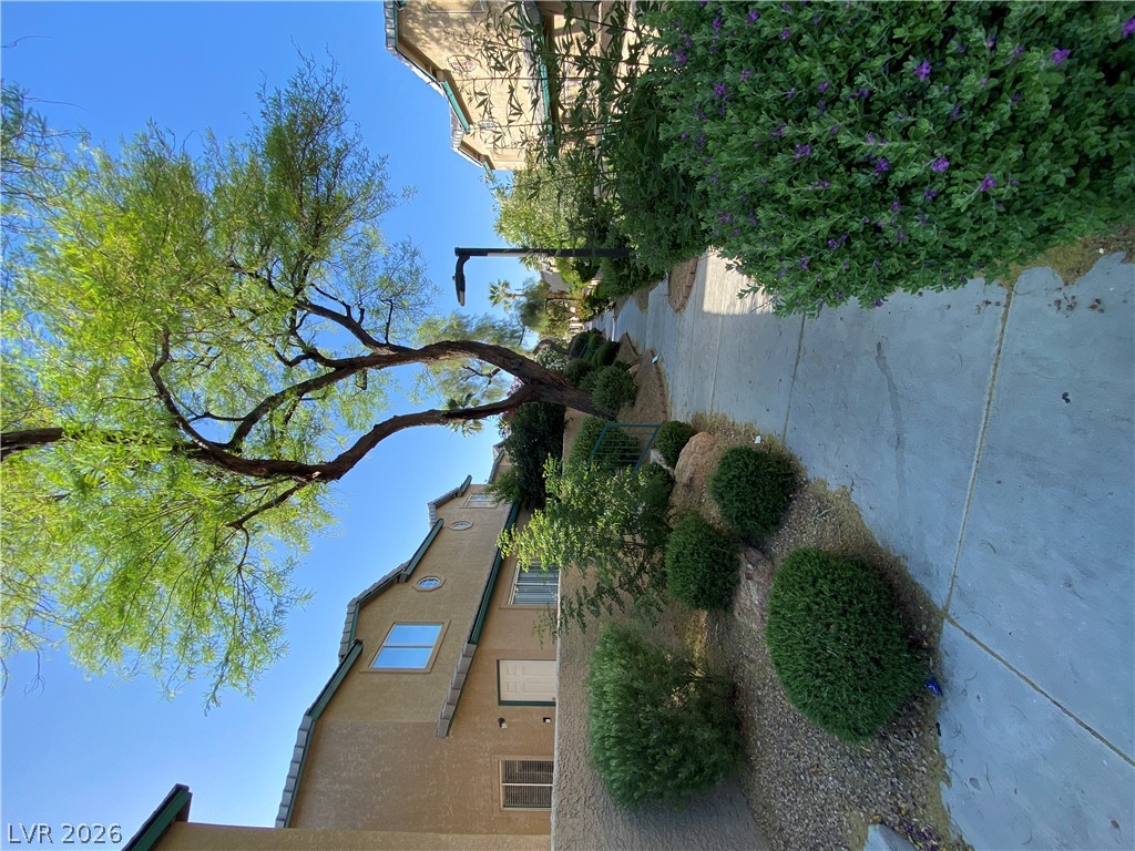 5264 Sacha Way Property Photo 28