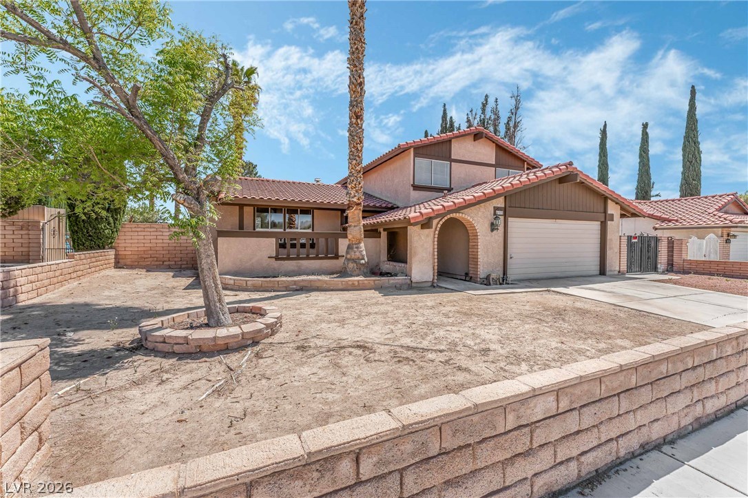 1521 Padova Drive Property Photo 2