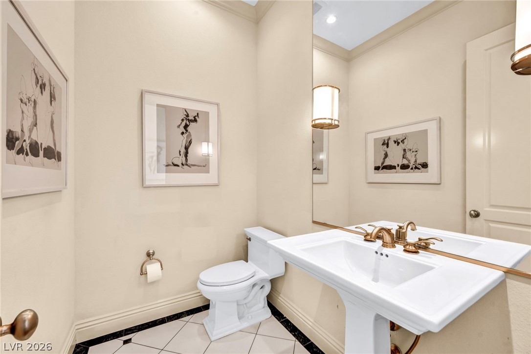 7 Costa Del Sol Court Property Photo 23