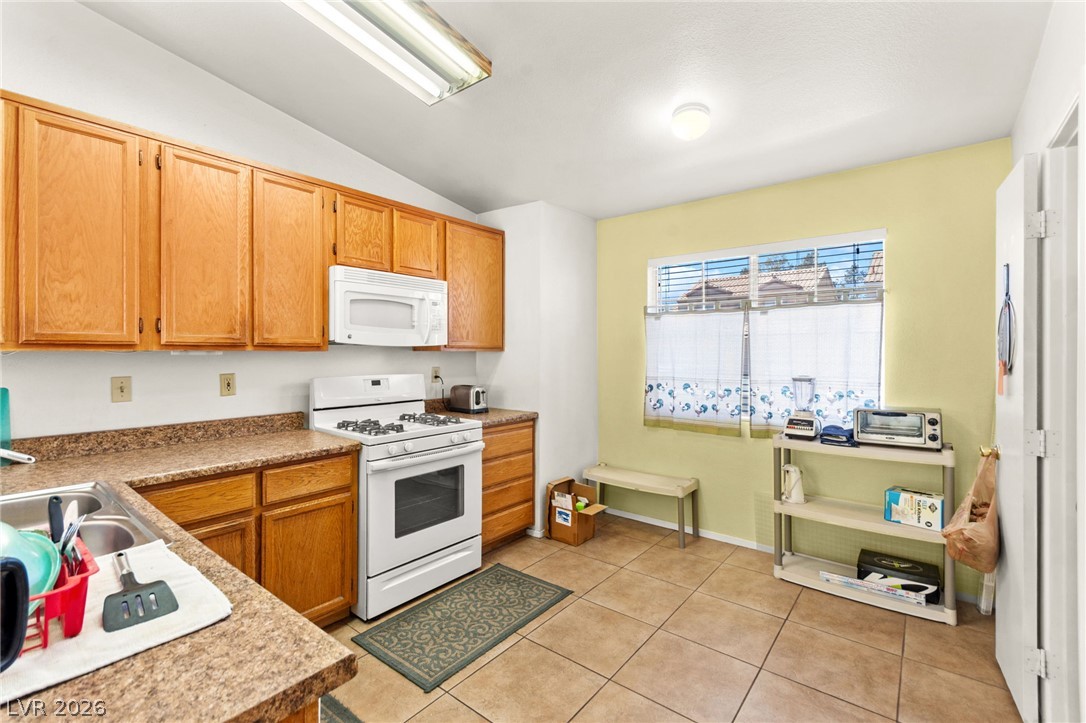2786 Rungsted Street Property Photo 13