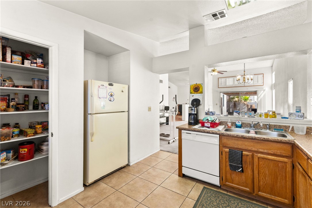 2786 Rungsted Street Property Photo 16