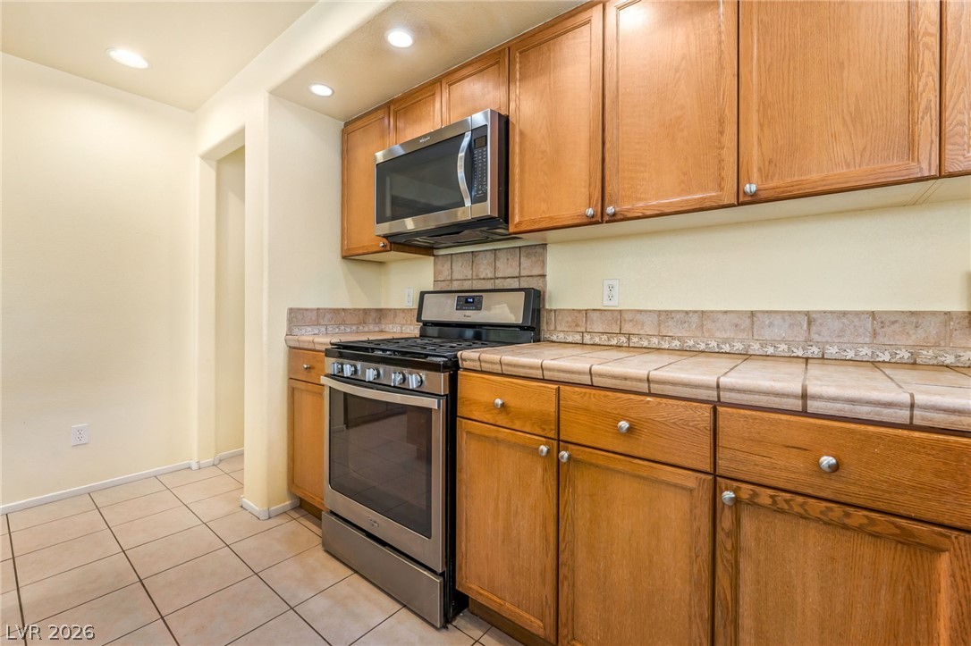 7038 Pink Flamingos Place Property Photo 11