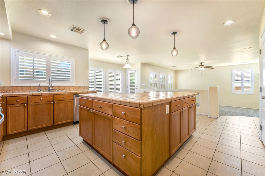 7038 Pink Flamingos Place Property Photo 13