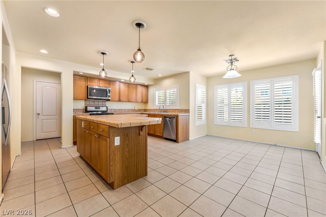 7038 Pink Flamingos Place Property Photo 15