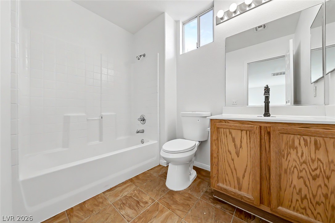 5208 El Pescador Avenue Property Photo 29