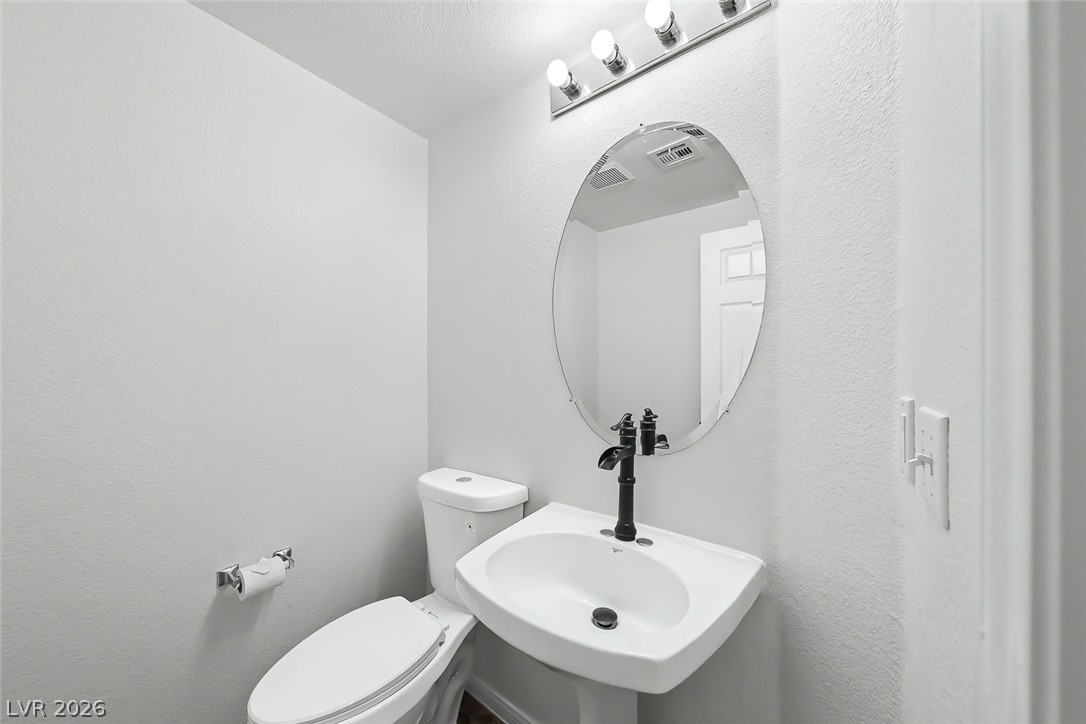 5208 El Pescador Avenue Property Photo 31