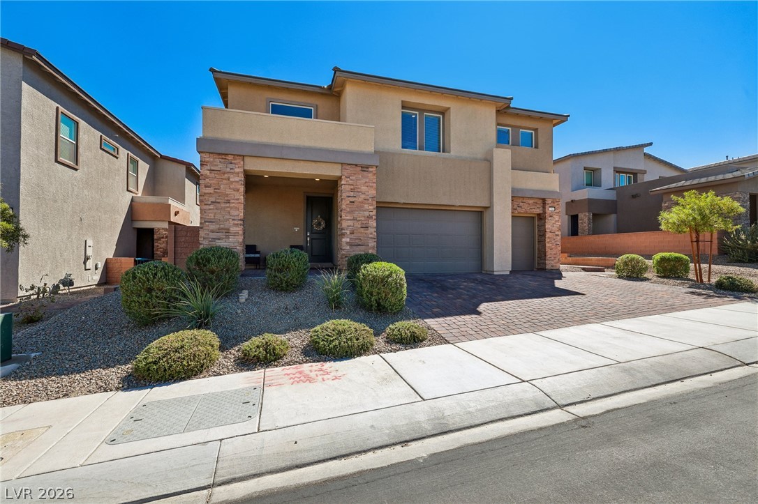 194 Viento Ridge Street Property Photo 2