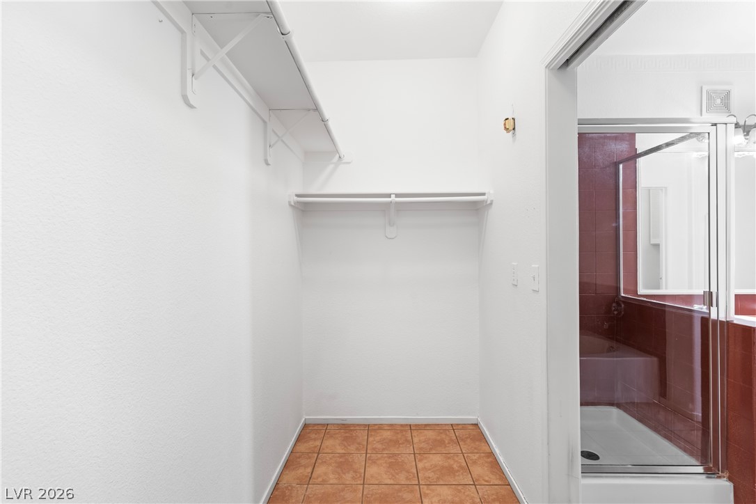 1012 Domnus Lane 102 Property Photo 21