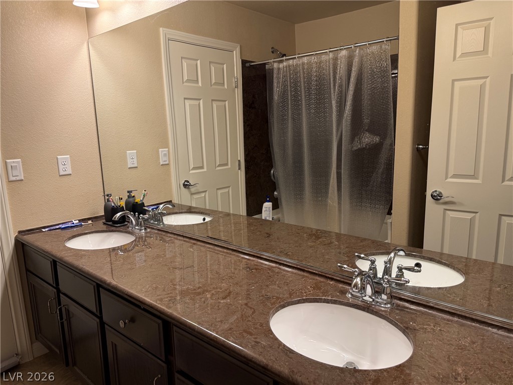 8173 Crimson Creek Court Property Photo 16