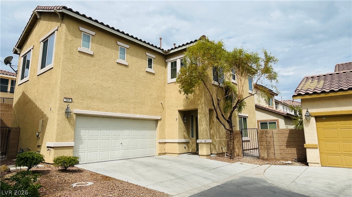 669 Emerald Idol Place Property Photo 1