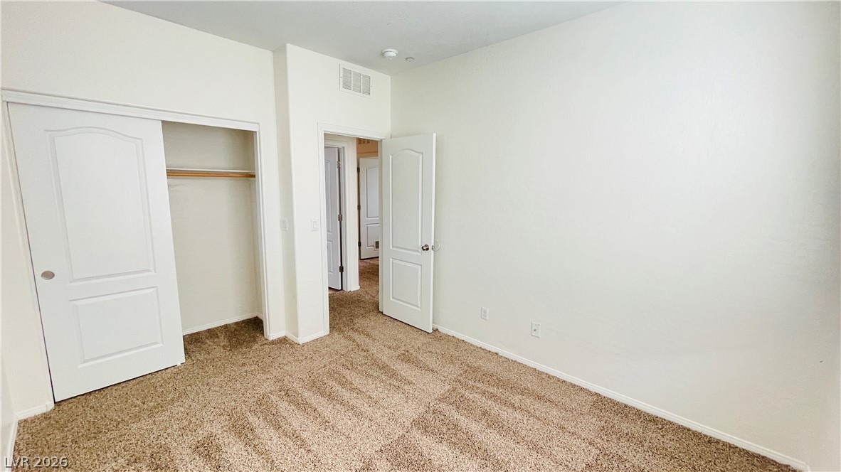 669 Emerald Idol Place Property Photo 16