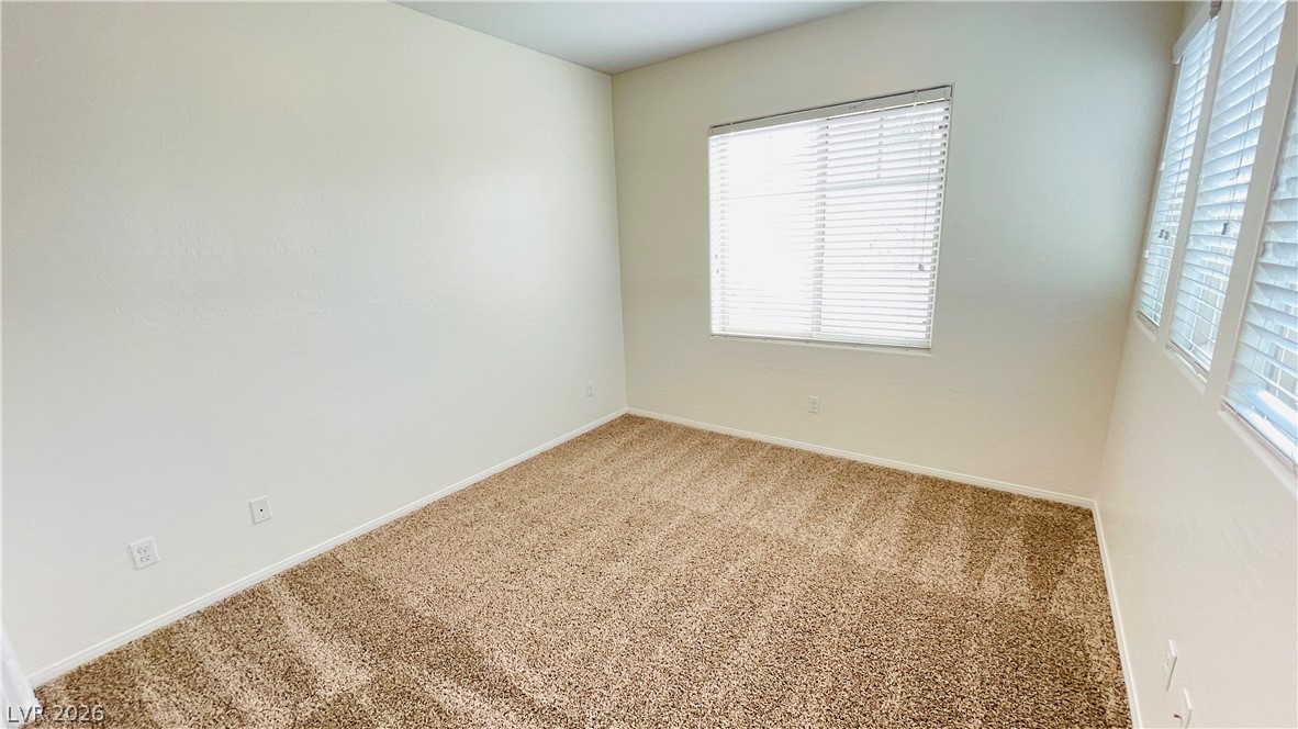669 Emerald Idol Place Property Photo 21