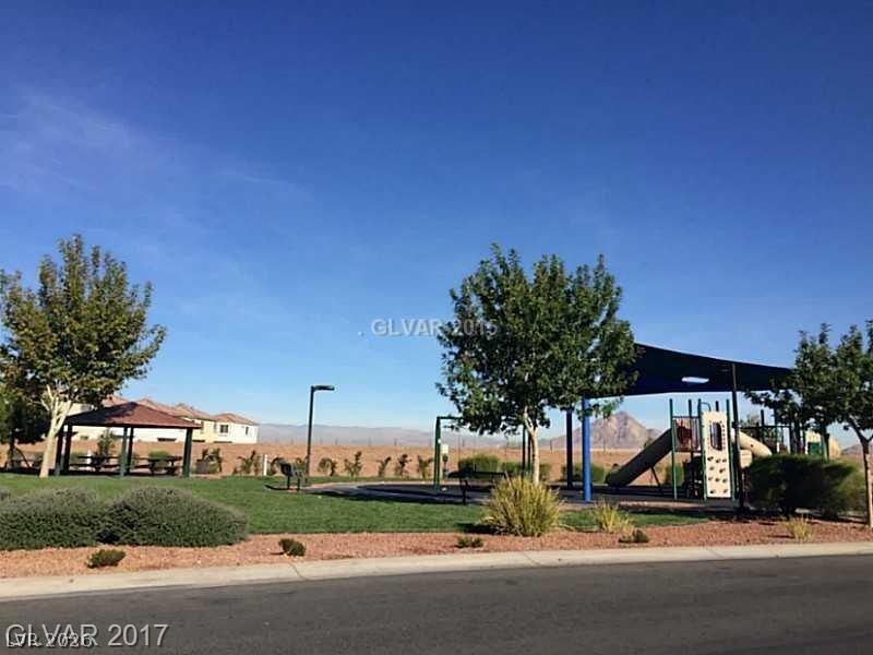 669 Emerald Idol Place Property Photo 24