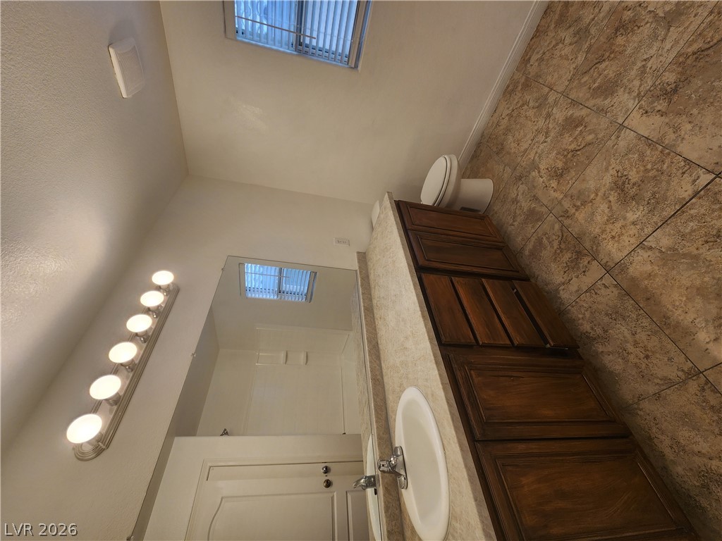 6338 Alpine Tree Avenue Property Photo 8