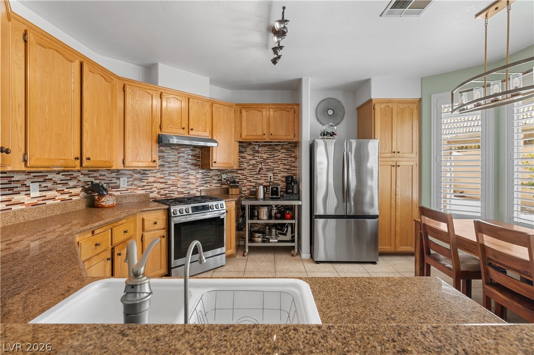 1816 Eagle Bluff Lane Property Photo 15