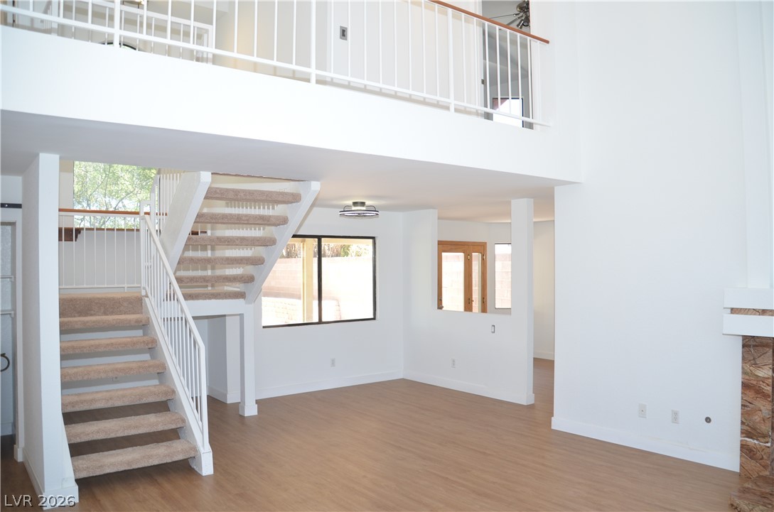 1442 White Drive Property Photo 12