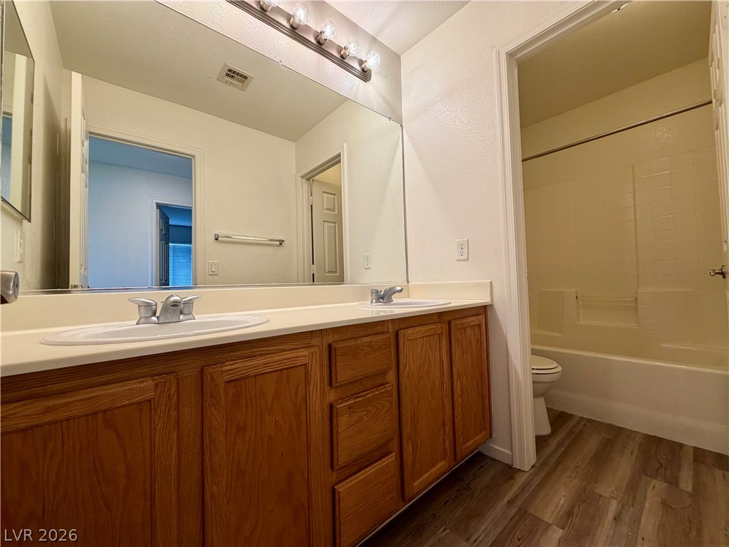 5519 Amy Lynn Street Property Photo 24