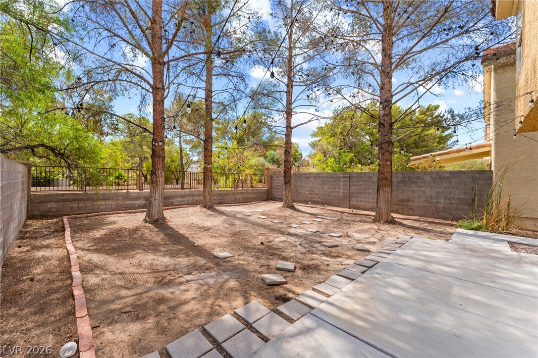 9413 Valencia Canyon Drive Property Photo 35