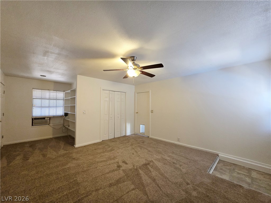 6346 Bullion Boulevard Property Photo 15
