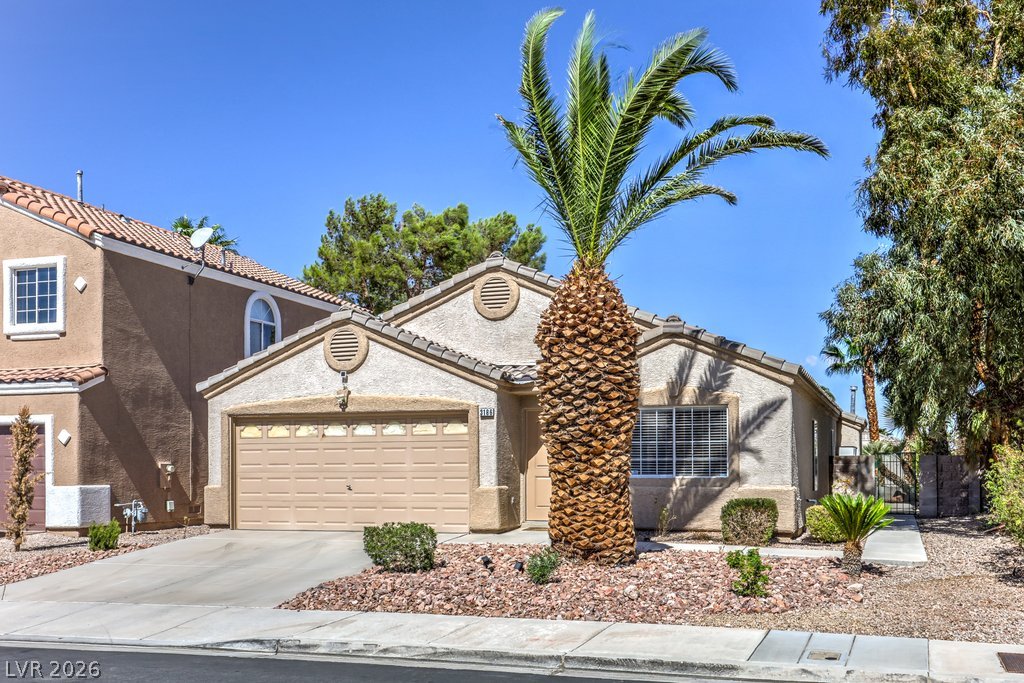 3186 Castle Canyon Avenue Property Photo 2