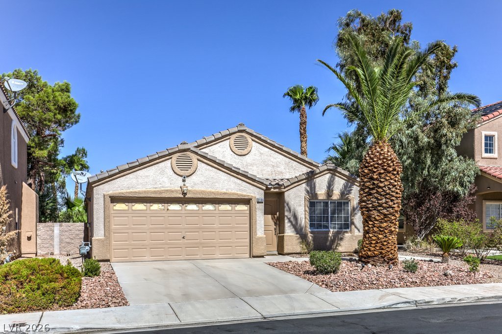3186 Castle Canyon Avenue Property Photo 3