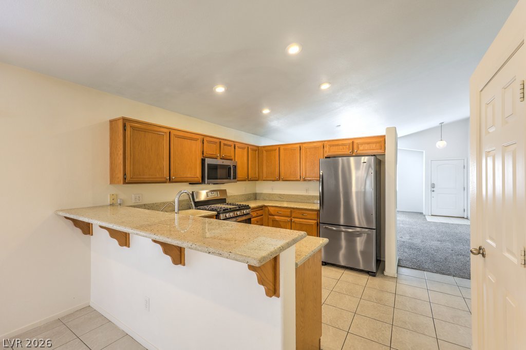 3186 Castle Canyon Avenue Property Photo 11
