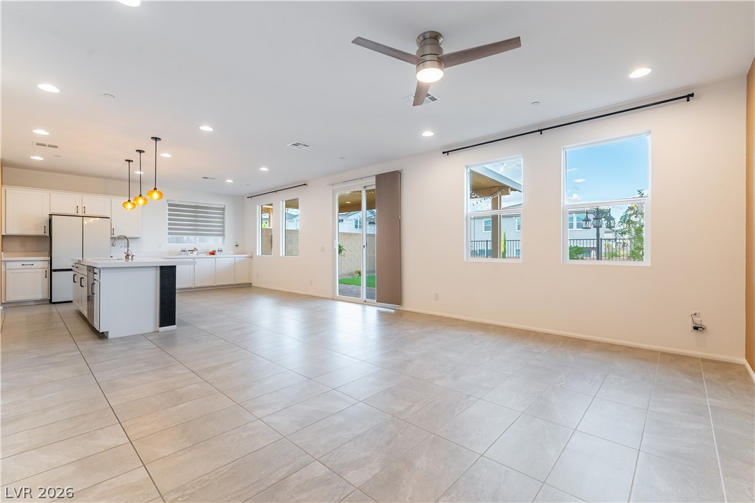 10364 Thurso Avenue Property Photo 10