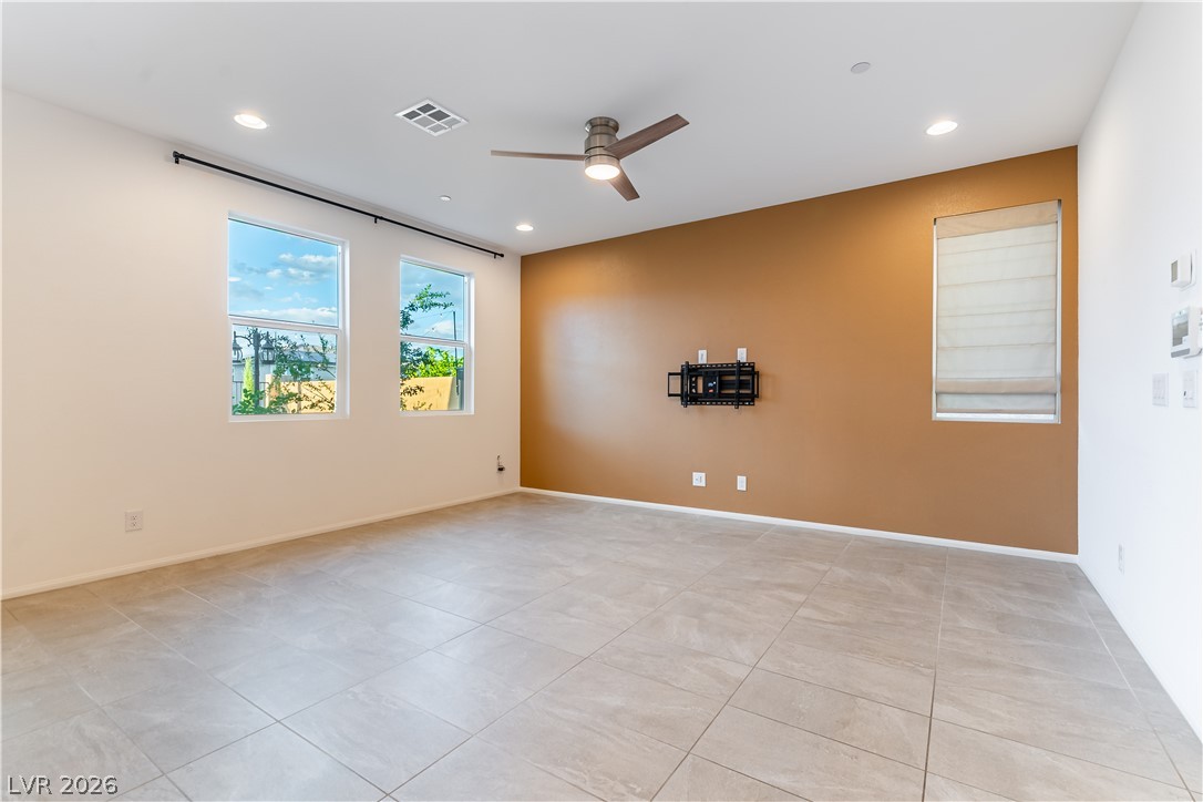 10364 Thurso Avenue Property Photo 16