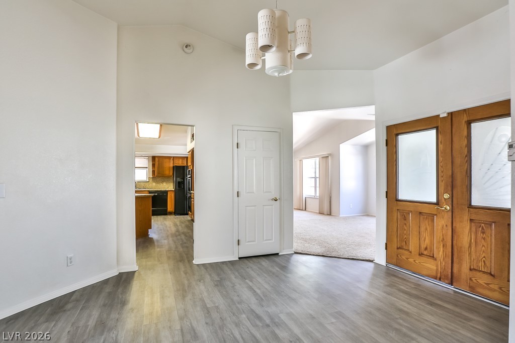 2819251 Property Photo 3