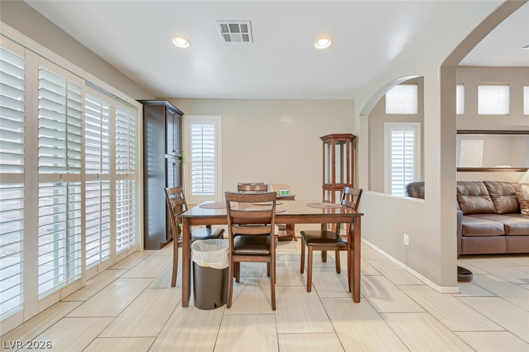 3708 Rocklin Peak Avenue Property Photo 11