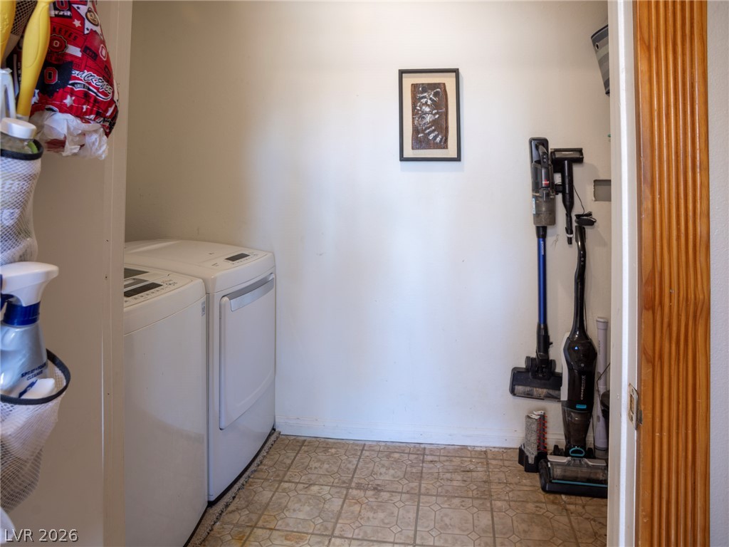 560 Bonelli Avenue Property Photo 11