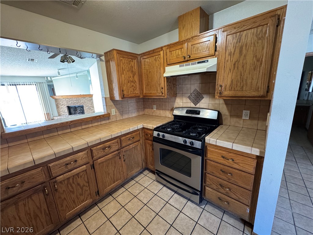 328 Caracas Drive Property Photo 2