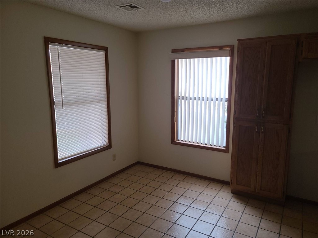 328 Caracas Drive Property Photo 14
