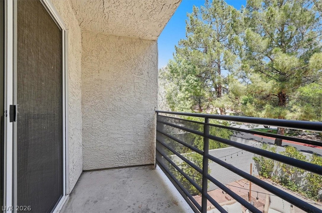 6250 West Flamingo Road 93 Property Photo 37