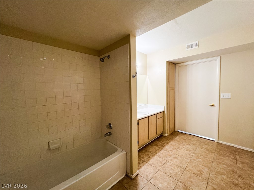 1150 North Buffalo Drive 1108 Property Photo 62