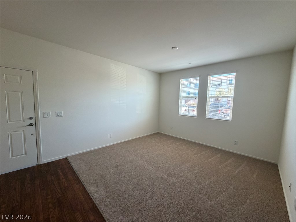 50 Aura De Blanco Street 9102 Property Photo 3