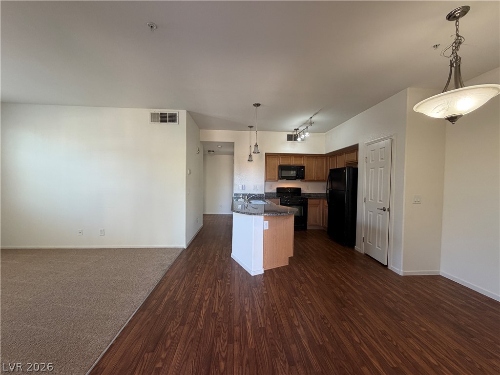 50 Aura De Blanco Street 9102 Property Photo 7