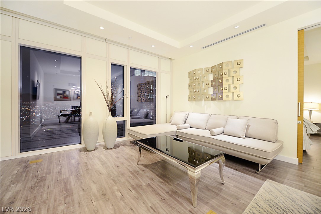 3750 Las Vegas Boulevard 3411 Property Photo 1