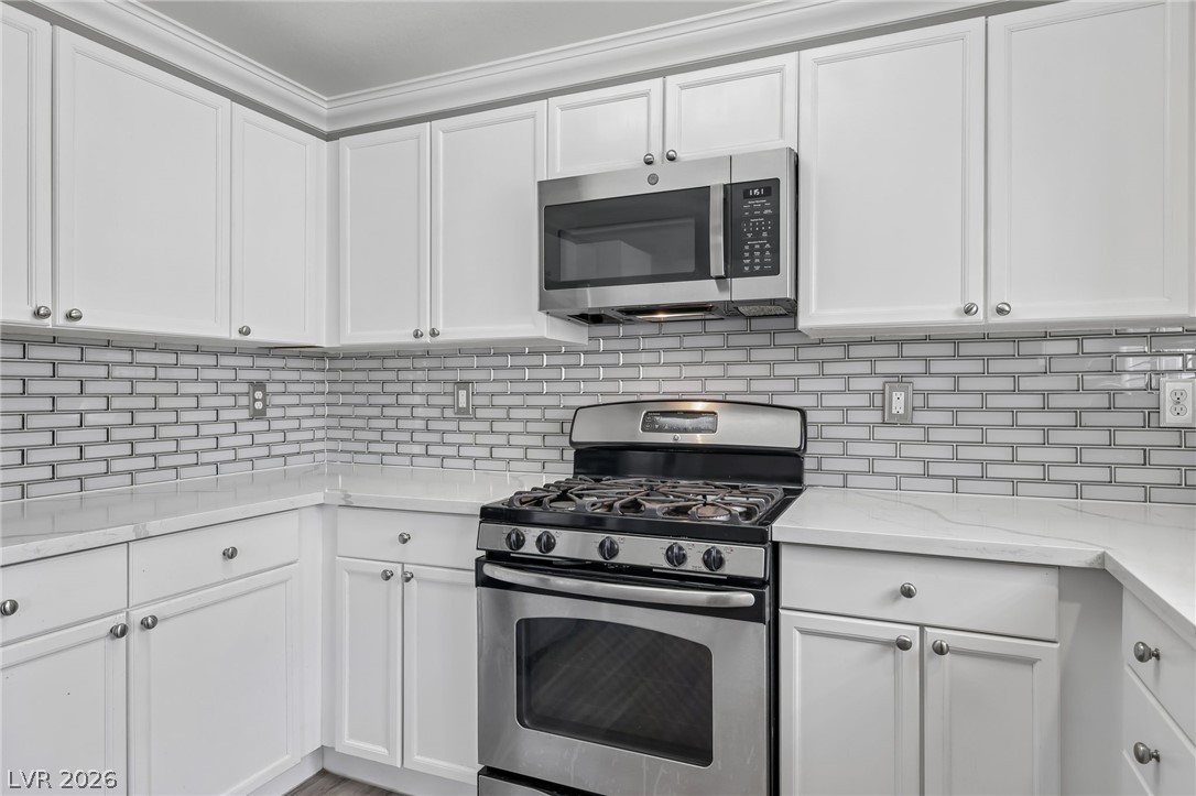 7413 Beguiling Court Property Photo 10